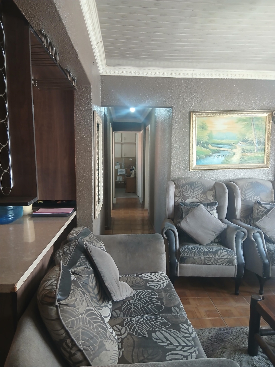 3 Bedroom Property for Sale in Boitekong Ext 1 North West